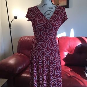 London Times  Burgundy and off white dress. NWOT